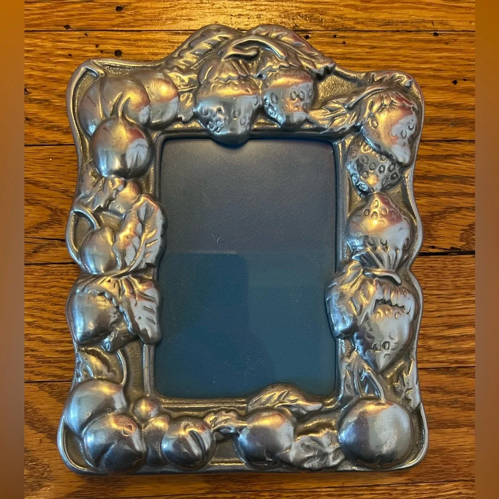 Pewter picture frame for portrait photos with Strawberry accents